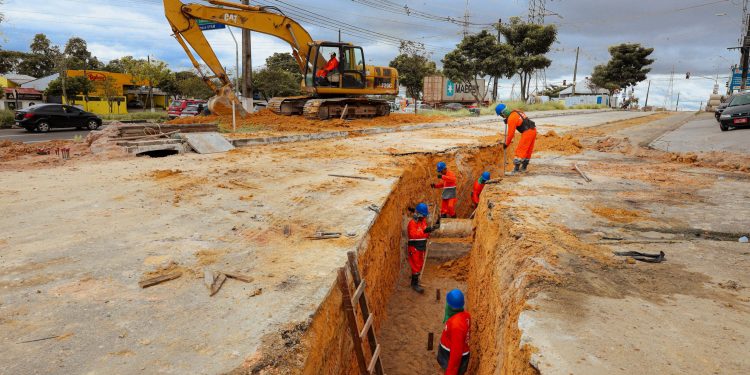 Prefeitura De Manaus Intensifica Obras De Drenagem Profunda Na Avenida