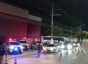 Detran AM Remocao Carros Racha Creditos Divulgacao Detran AM 3 300x226 1