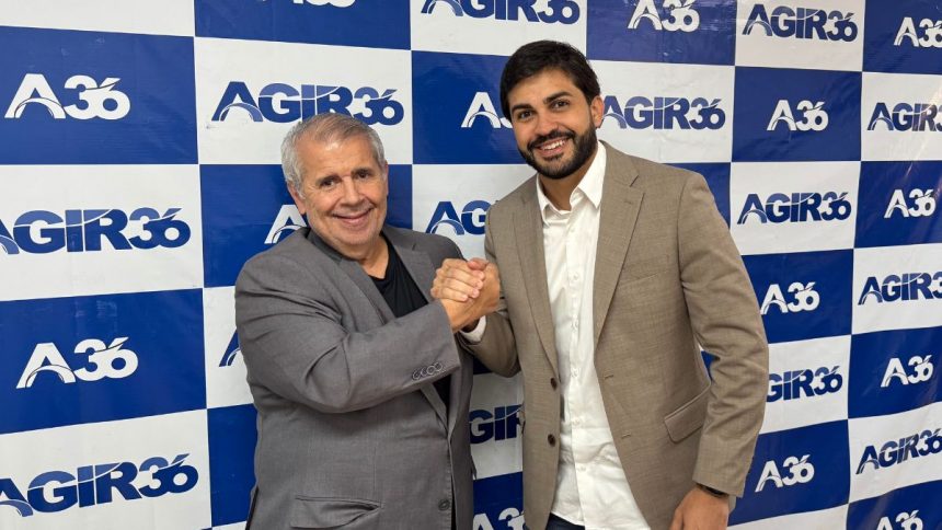 Joao Paulo Janjao visita sede nacional do Agir e reune se com o presidente Daniel Tourinho 1