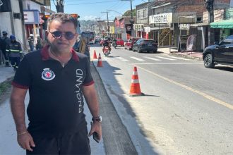 Raulzinho fiscaliza obras da Aguas de Manaus no bairro Mutirao e cobra melhorias na qualidade do asfaltamento 2