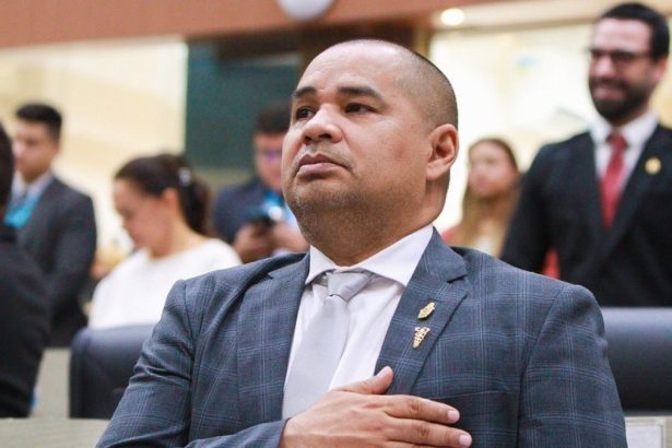 Sergio Bare apresenta acoes sociais cultura e projetos de lei nos primeiros seis meses de mandato 5