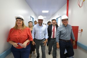Governador Wilson Lima vistoria reforma do Hospital Francisca Mendes que tera ampliacao de leitos e novos servicos 1 Foto Diego Peres Secom 300x200 1