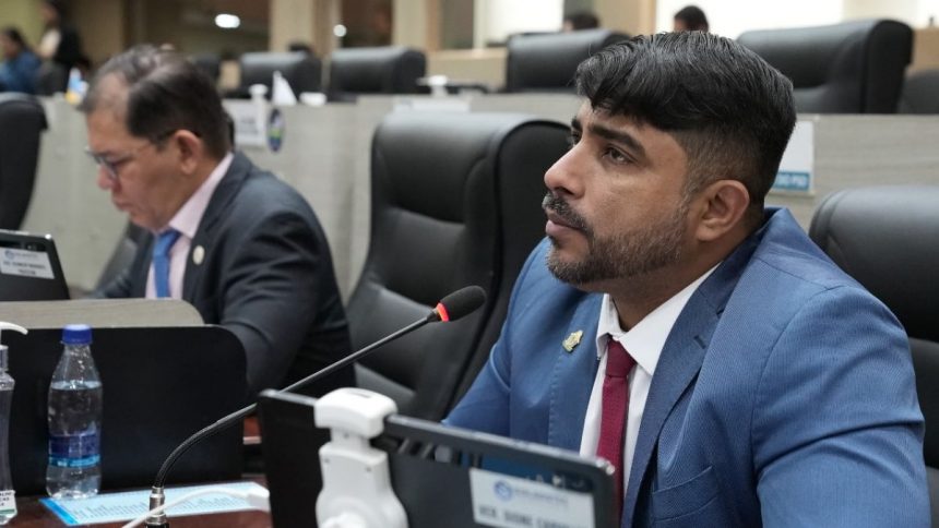 Projeto de Lei que propoe banheiros publicos para pessoas em situacao de rua ganha apoio na Camara Municipal de Manaus 1