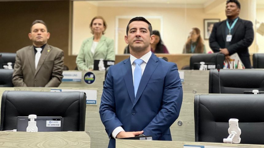 Saimon Bessa solicita escadaria para melhorar mobilidade no Jorge Teixeira