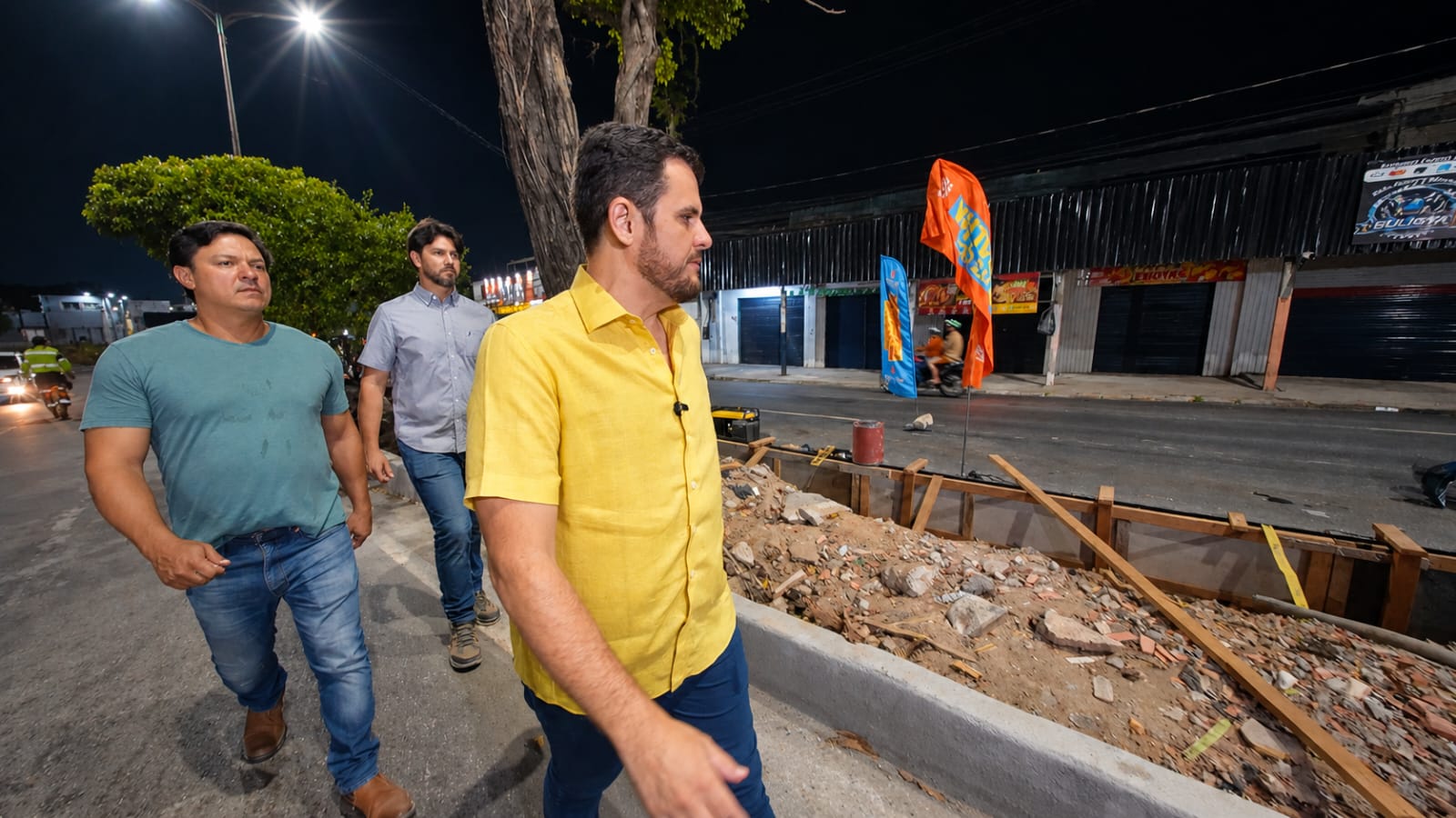 Prefeito-Renato-Junior-garante-permanencia-de-arvores-em-canteiros-centrais-e-anuncia-plantio-de-novas