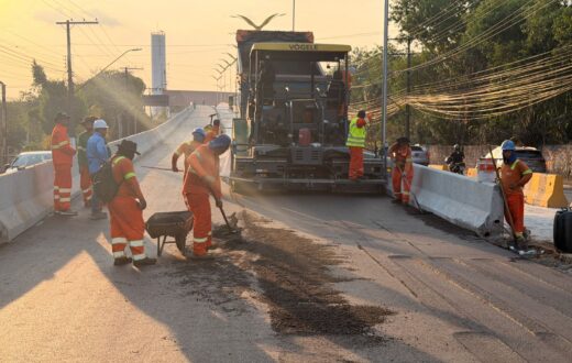 Prefeitura-de-Manaus-conclui-primeira-faixa-da-alca-viaria-do-complexo-viario-Passarao-e-acelera-conclusao-da-segunda-4