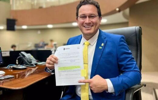 Projeto quer avisar famílias sobre faltas e desempenho de alunos da rede municipal de Manaus