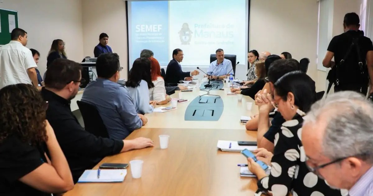 Câmara inicia análise de orçamento de Manaus com previsão de R$ 12,47 bilhões para 2027