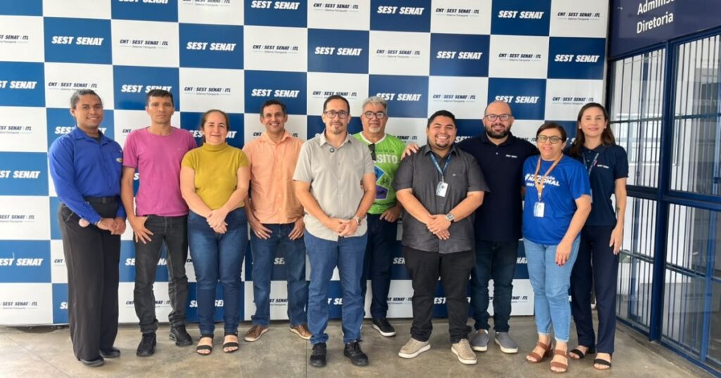 Parceria discutida em Manaus prevê treinamento gradual para condutores do transporte coletivo