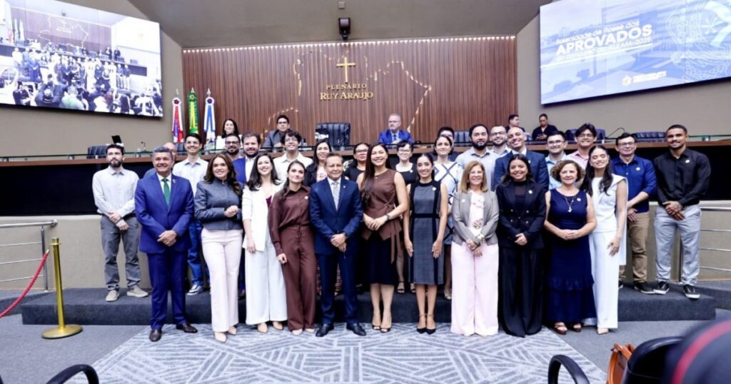 Experiência e renovação marcam relatos de servidores da Assembleia do Amazonas