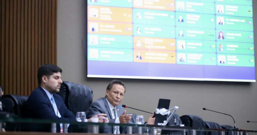 Pauta de 28/10 reúne propostas sobre prevenção de queimadas e música nas escolas do Amazonas