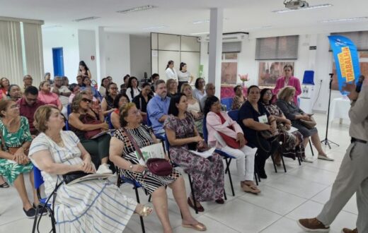 Aposentadoria é marcada por homenagem e orientação da Manausprev a servidores municipais