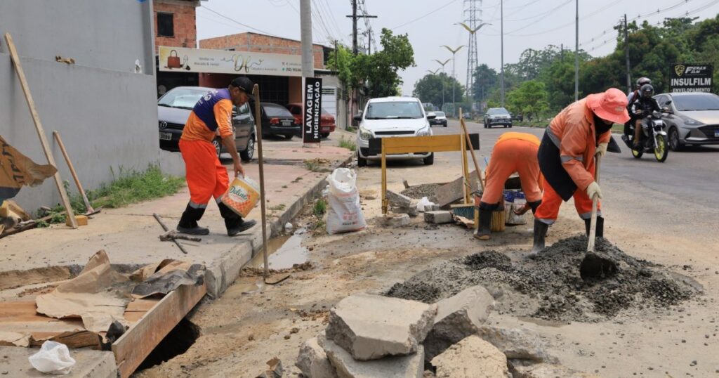 Estrutura de drenagem é recuperada em cruzamento do São José Operário